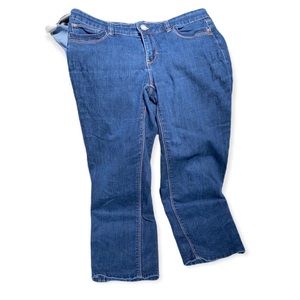 Black and white Capri jeans pants